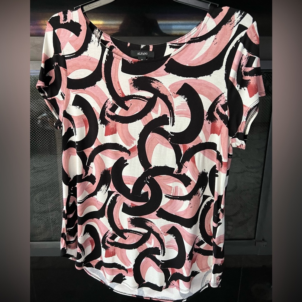 Alfani Short sleeve blouse